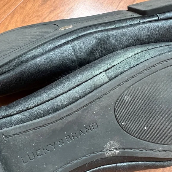 Lucky Brand Classic Black Leather Flats - Picture 4 of 7